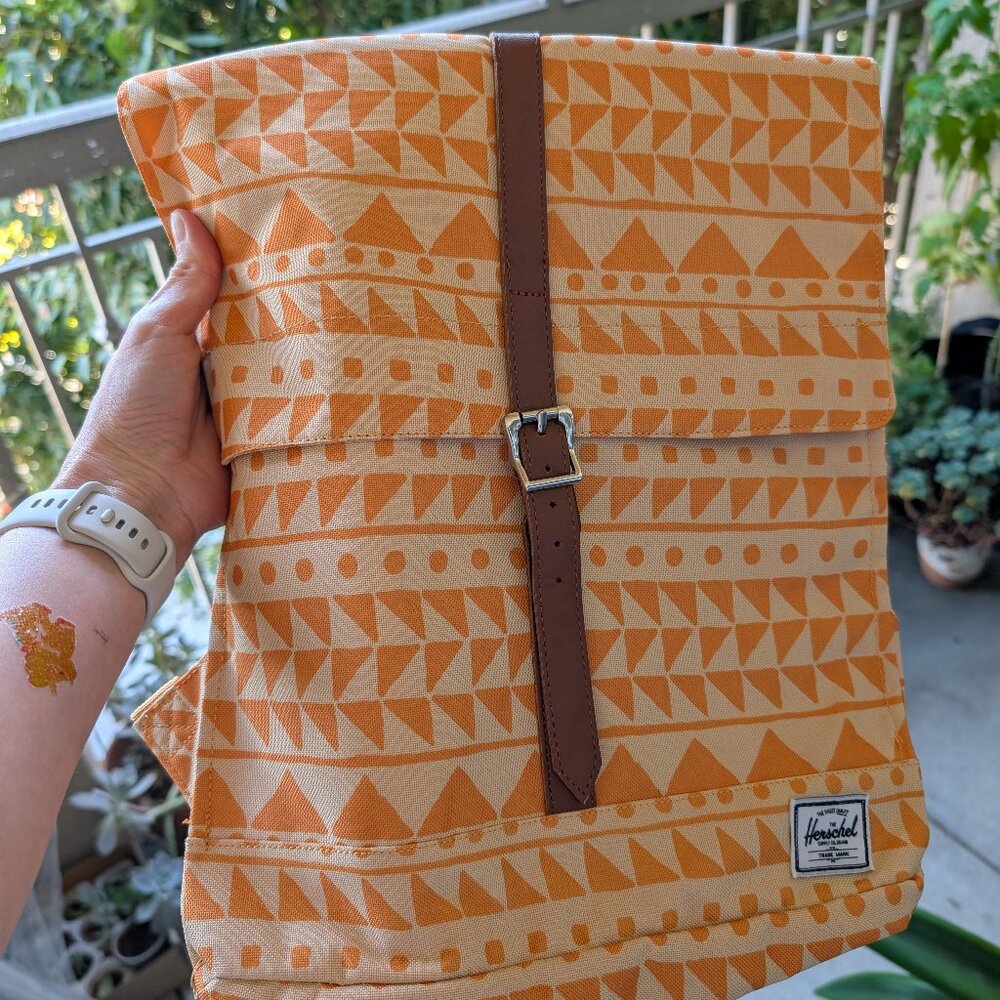 Herschel backpack City 7l NWT Orange